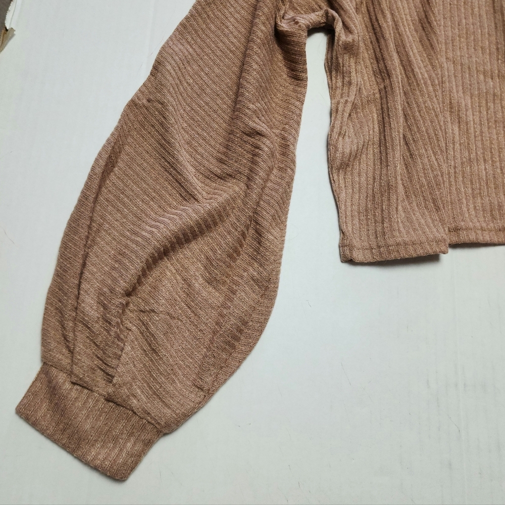 Sweater - Picture 8 of 13